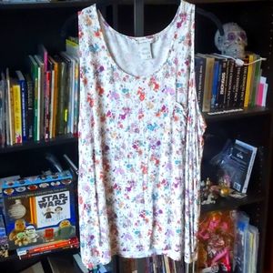 Super soft floral American Rag tank top size 2x